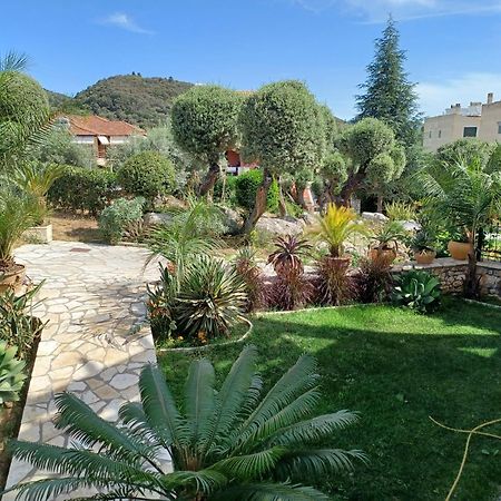 Philippos Hotel Apartments Nikiana Exterior photo