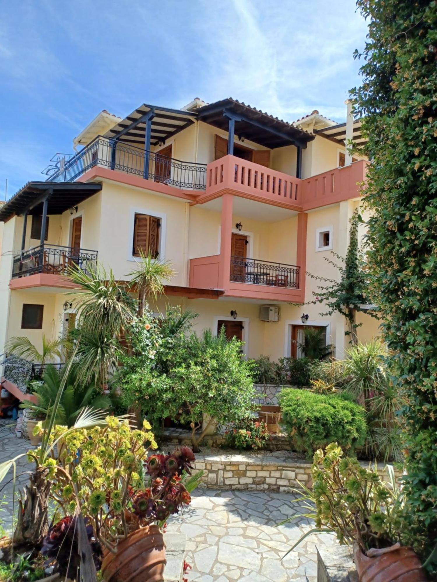 Philippos Hotel Apartments Nikiana Exterior photo