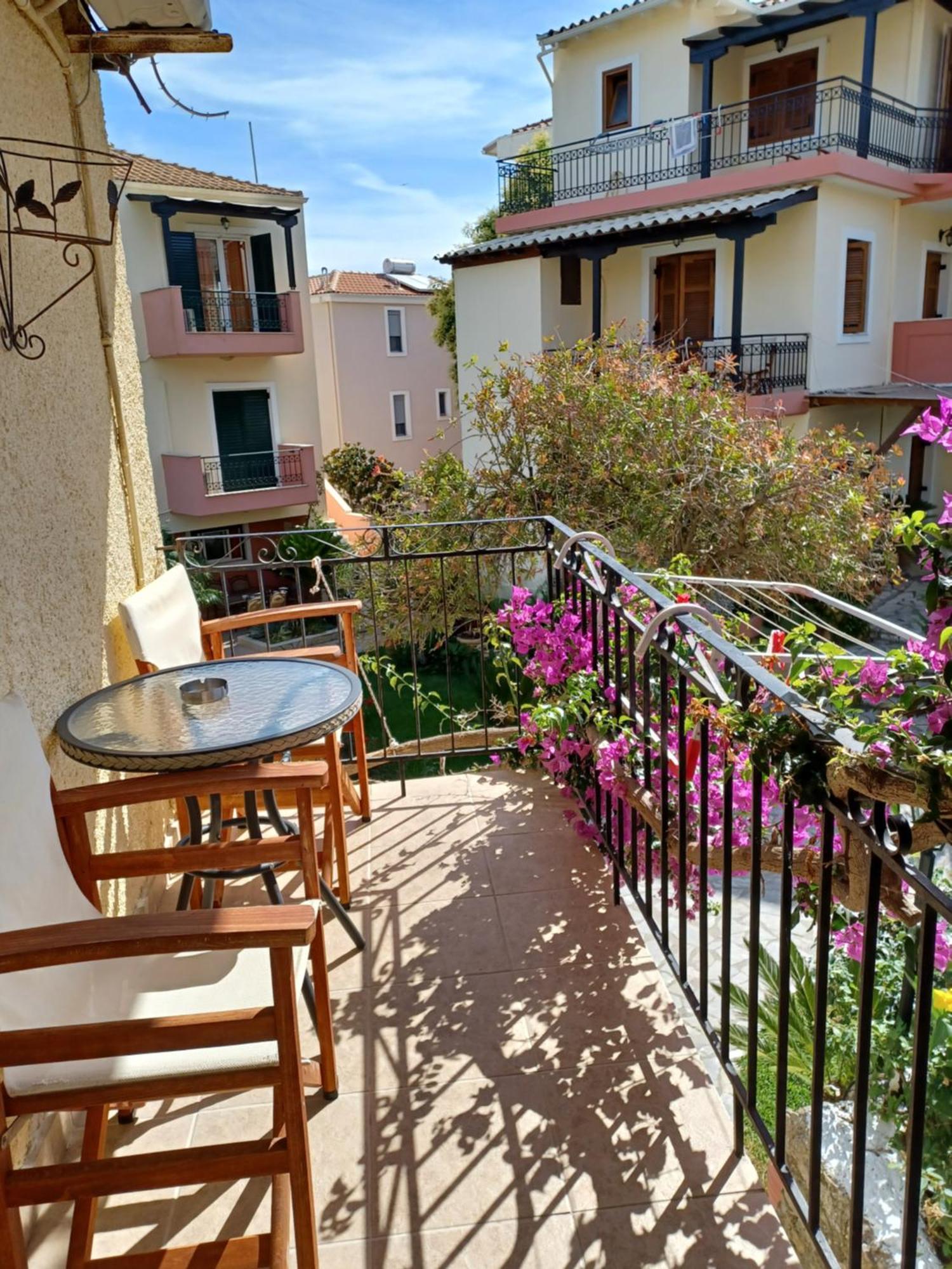 Philippos Hotel Apartments Nikiana Exterior photo
