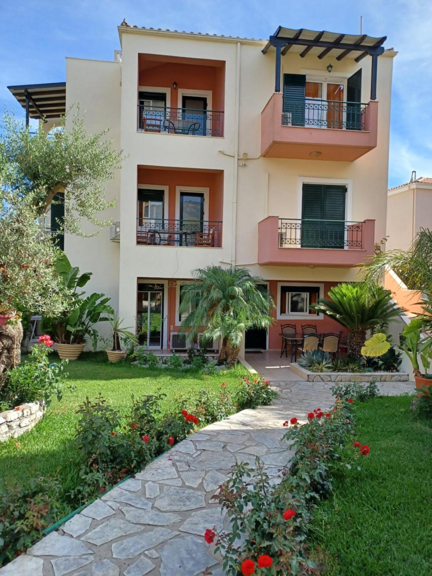 Philippos Hotel Apartments Nikiana Exterior photo